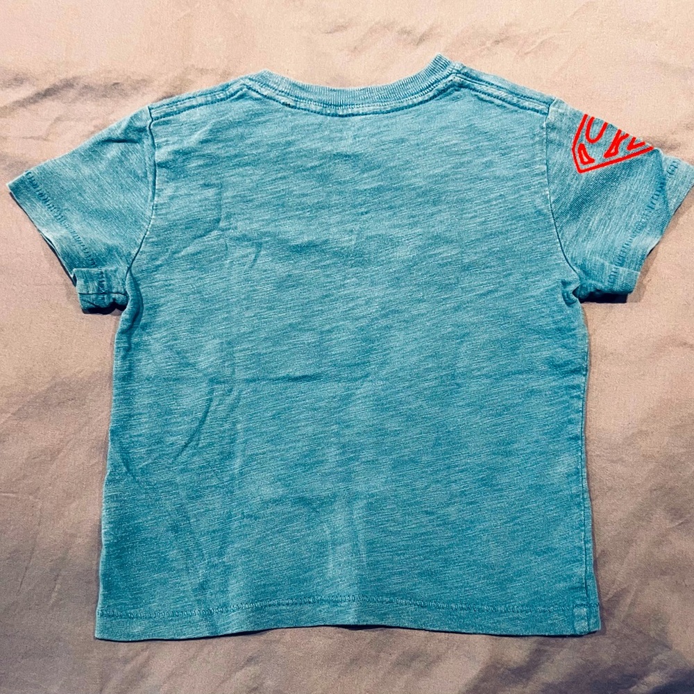 VGUC DC x Gap Toddler Blue Superman Graphic Tee - Picture 3 of 6